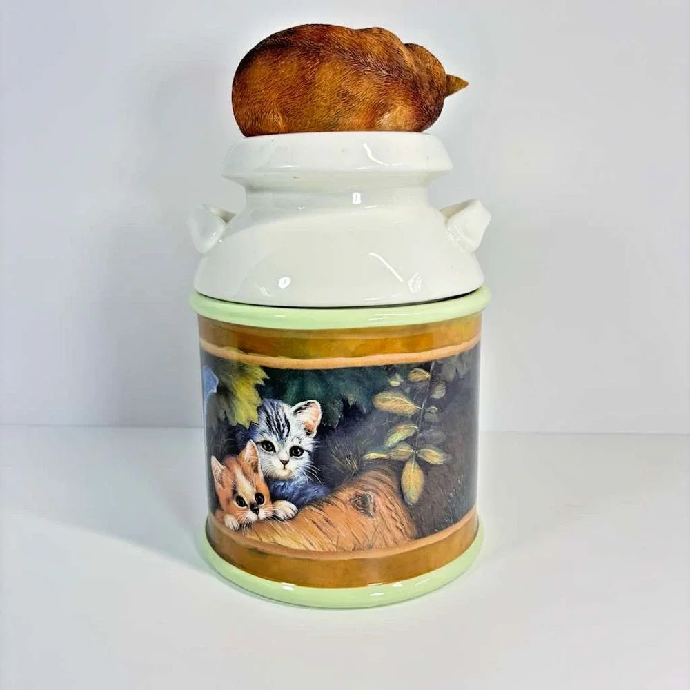 The Bradford Exchange Premier Edition 2017 Cozy Kitten Canister by Jurgen Scholz